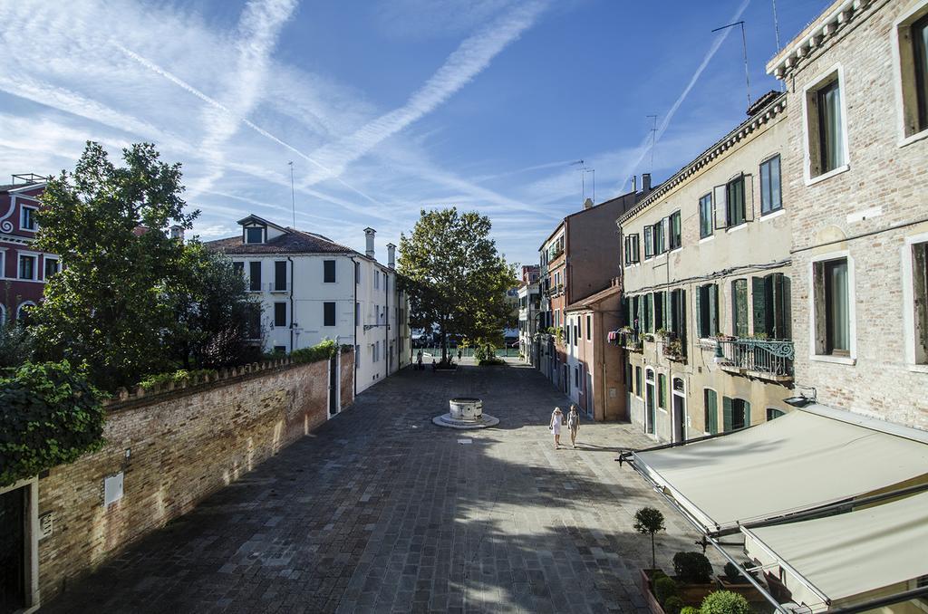 Ai Due Fanali Adults Only Hotel Venice Exterior photo