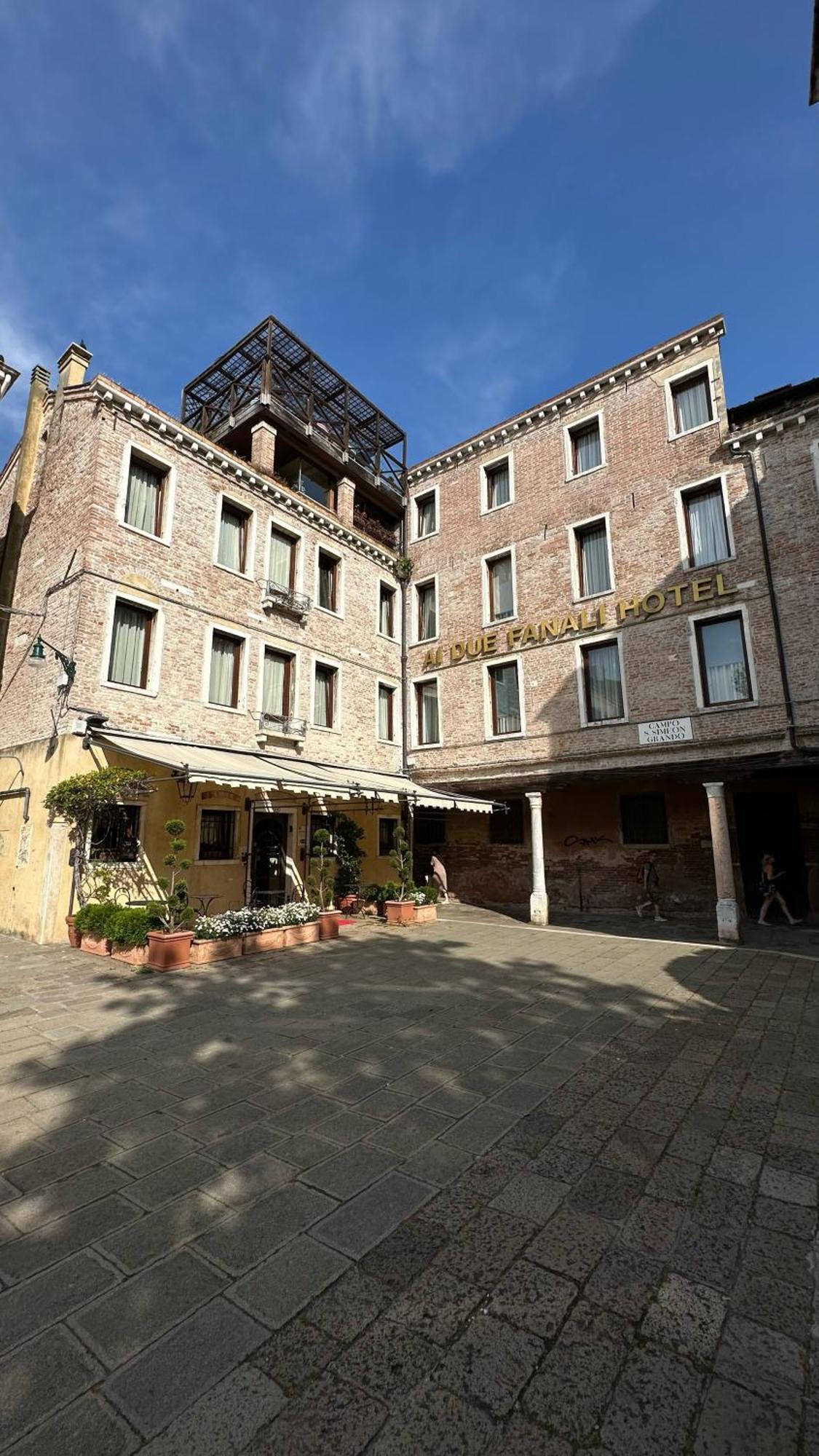 Ai Due Fanali Adults Only Hotel Venice Exterior photo