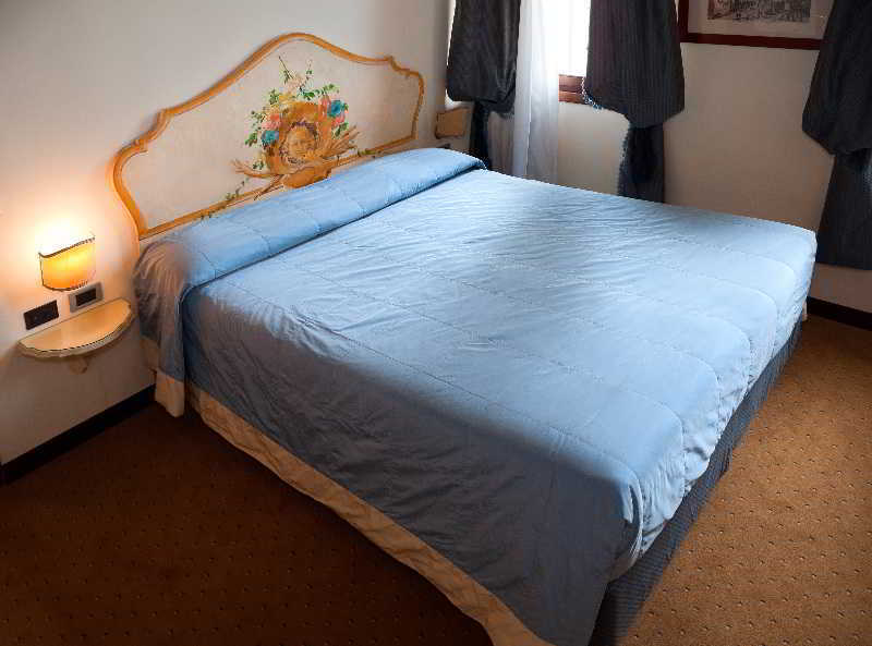 Ai Due Fanali Adults Only Hotel Venice Exterior photo
